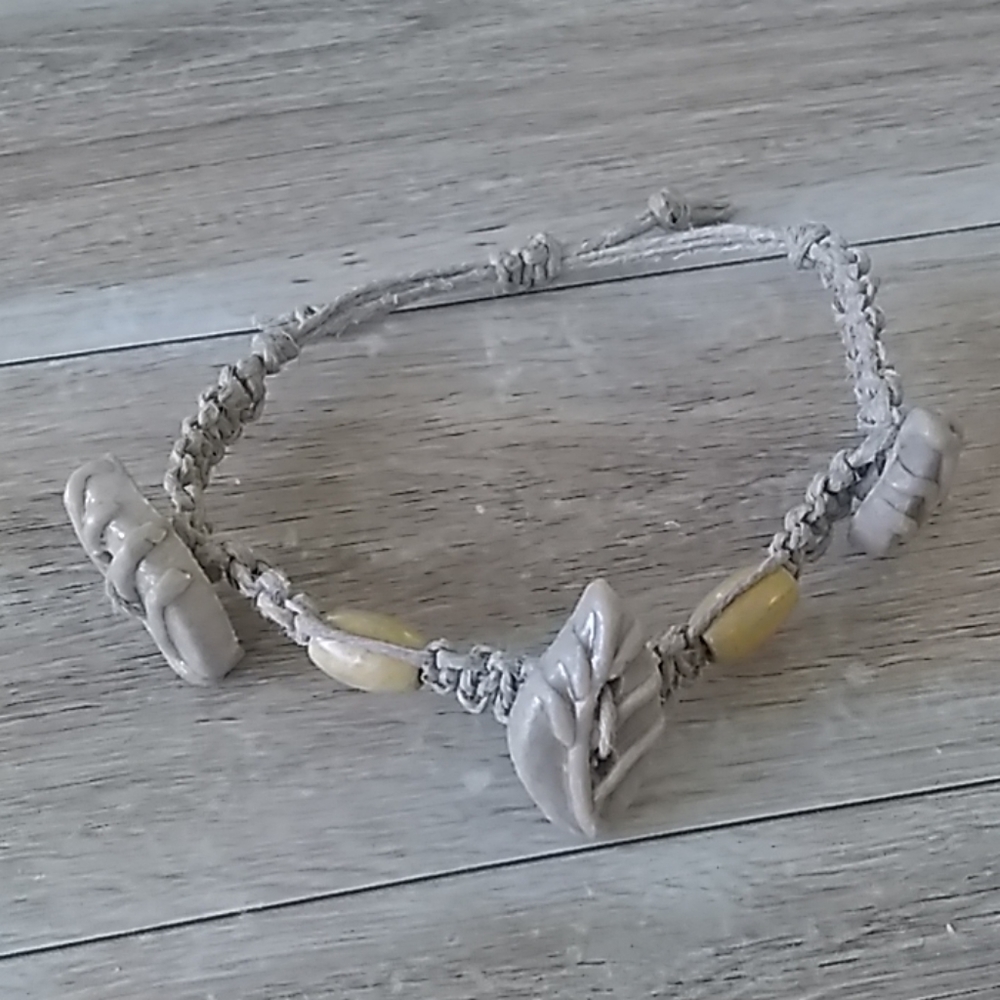 Handmade Hemp Bracelet (light color)